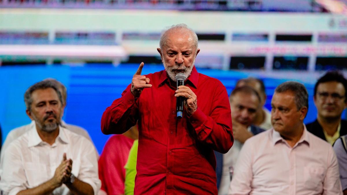 De volta ao Nordeste, Lula desembarca em Juazeiro do Norte; veja a agenda