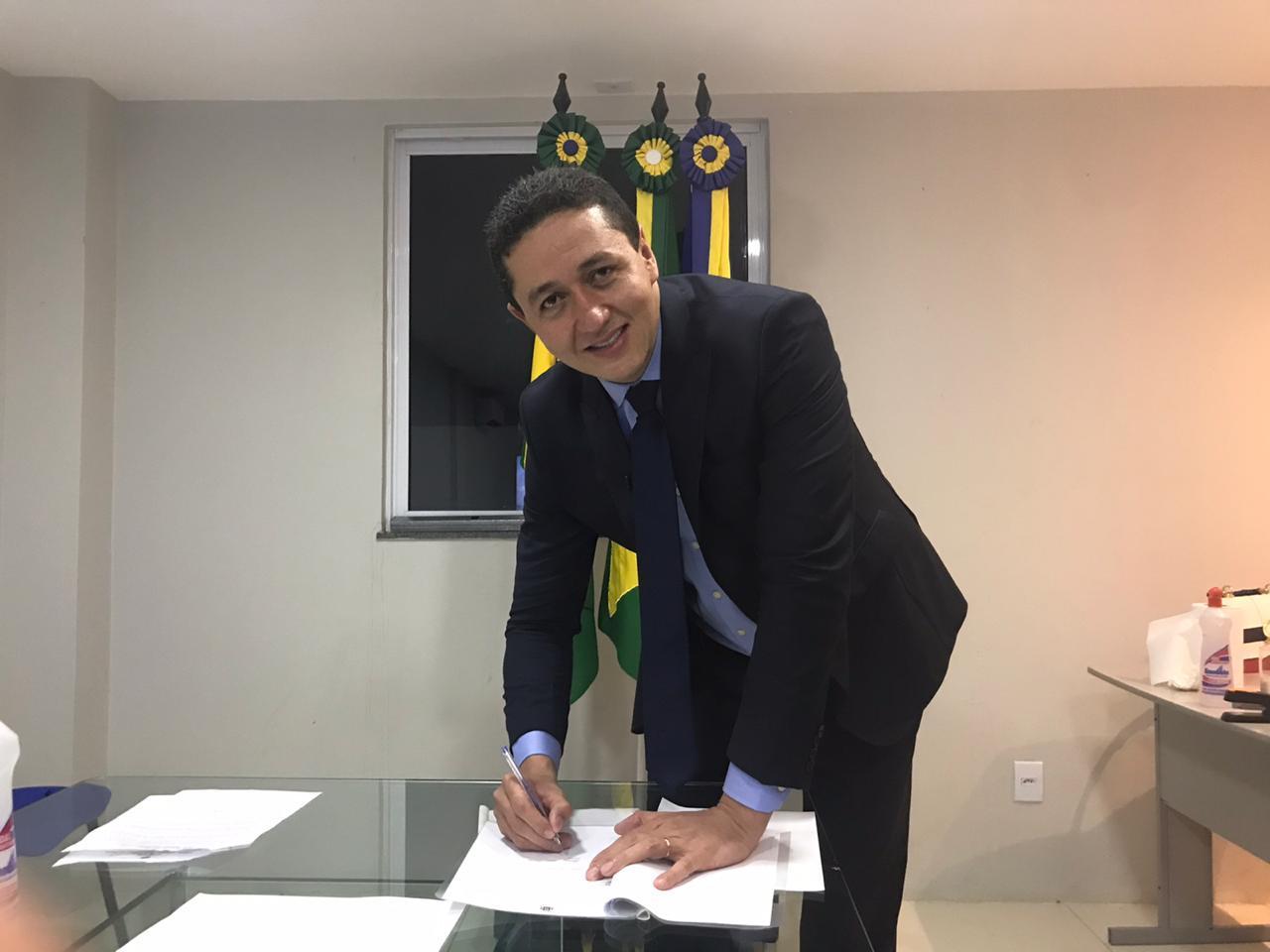 Polémica: Prefeito de Juazeiro do Norte diz reduzir o aluguel da Base do SAMU e na verdade aumenta